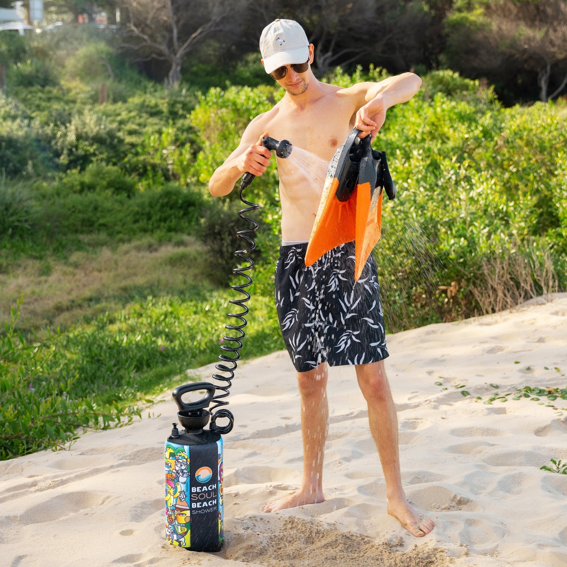 Portable Shower Livin' the Dream 8L-4