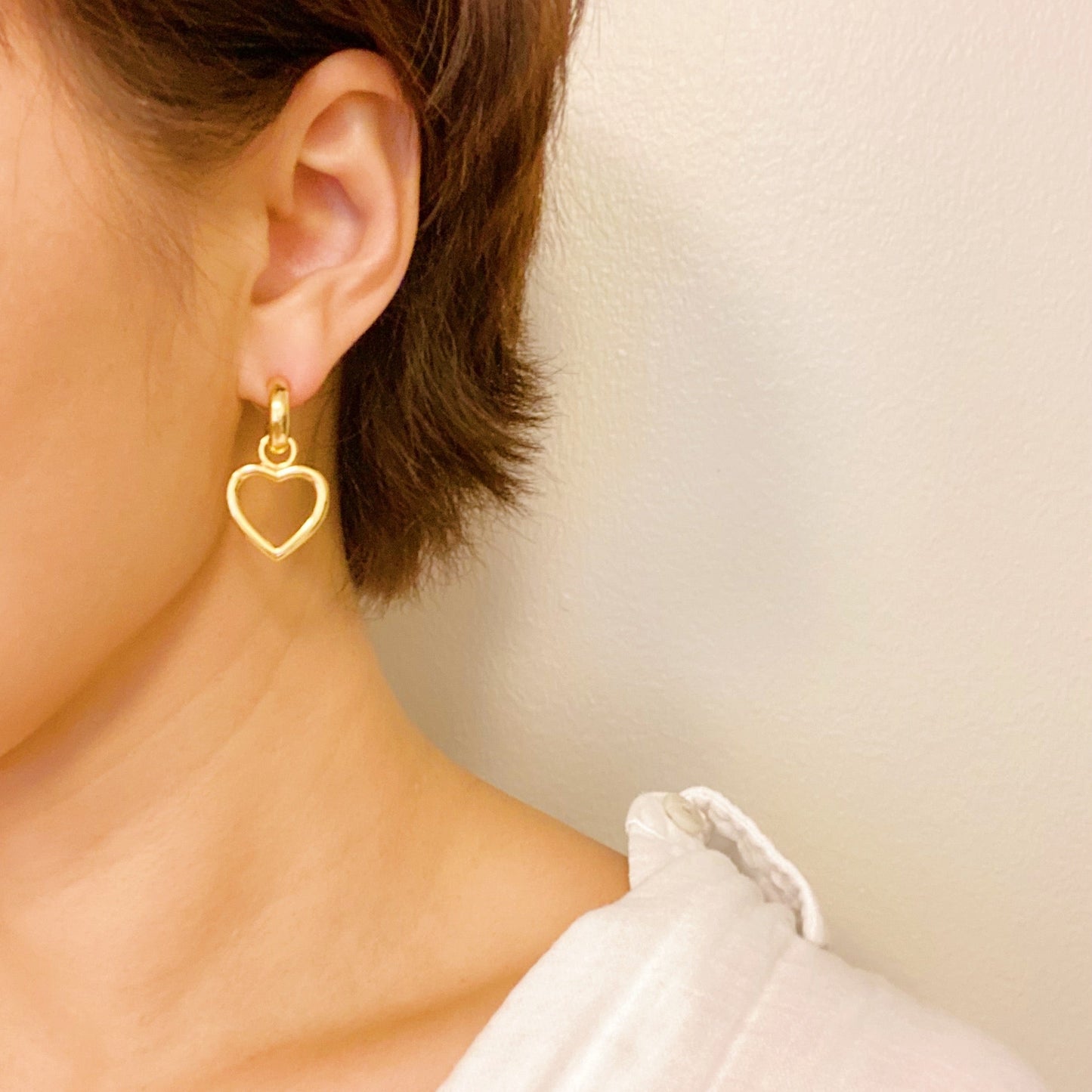 Love From Milan Heart Drop Earrings-3