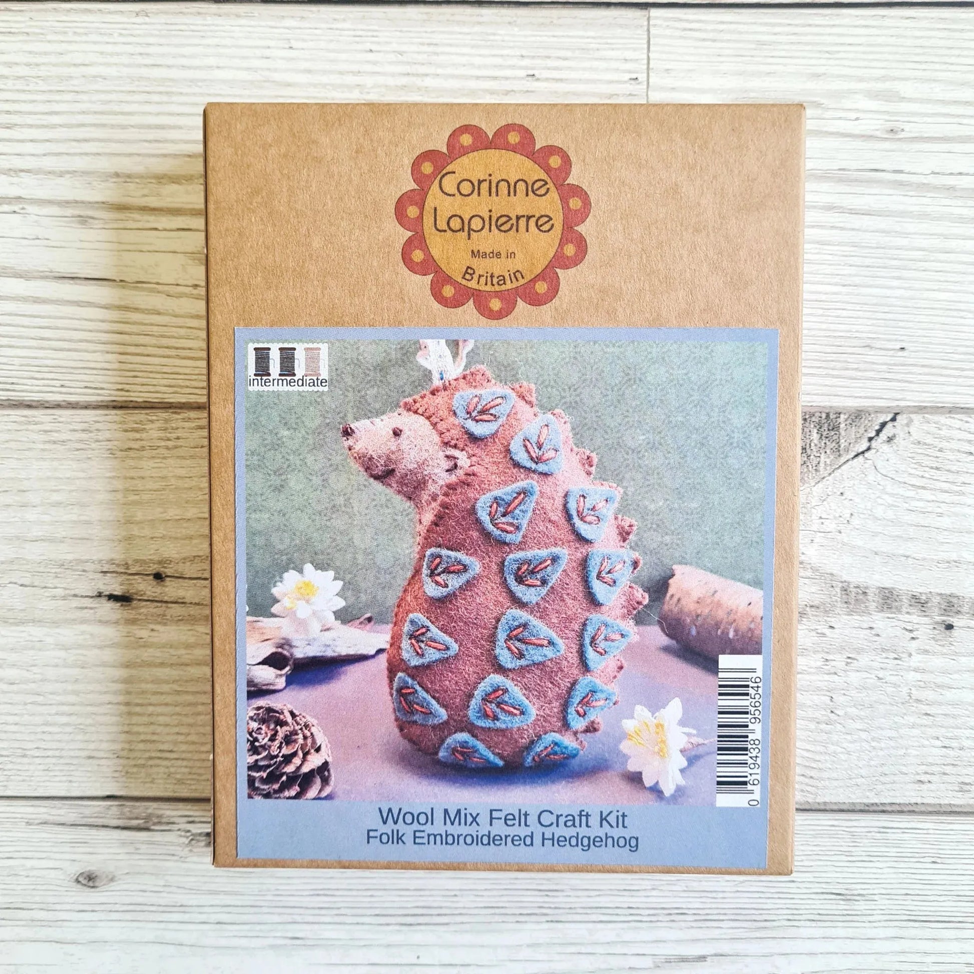 Folk Hedgehog from Felt Craft Kit MKFHD1F-2
