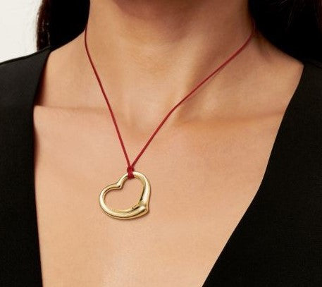 Else Peretti Open Heart Pendant from Tiffany & Co. 18K Gold-15