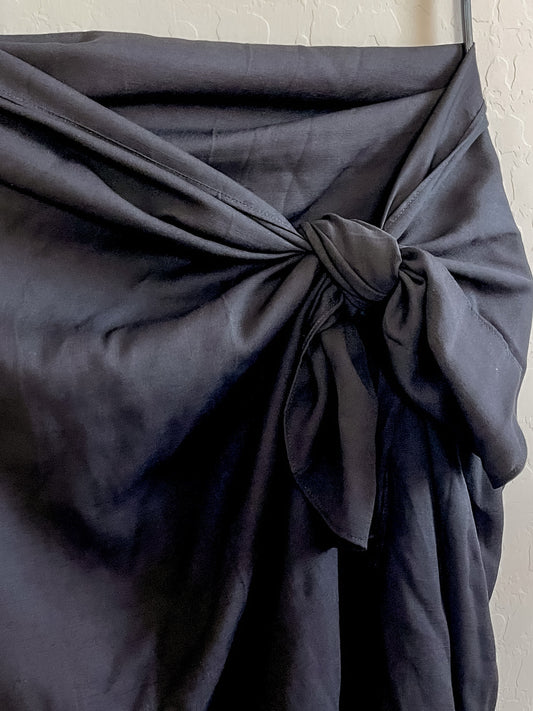 Black Beach Sarong