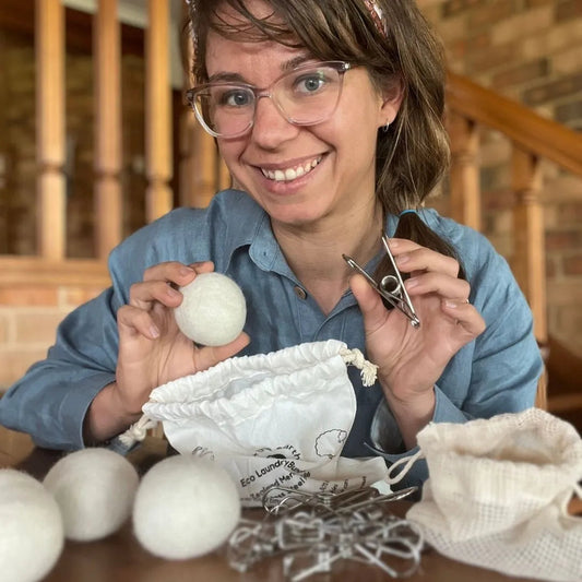 NNEDSZ Eco Friendly Laundry Bundle | Pegs & Dryer Balls-0