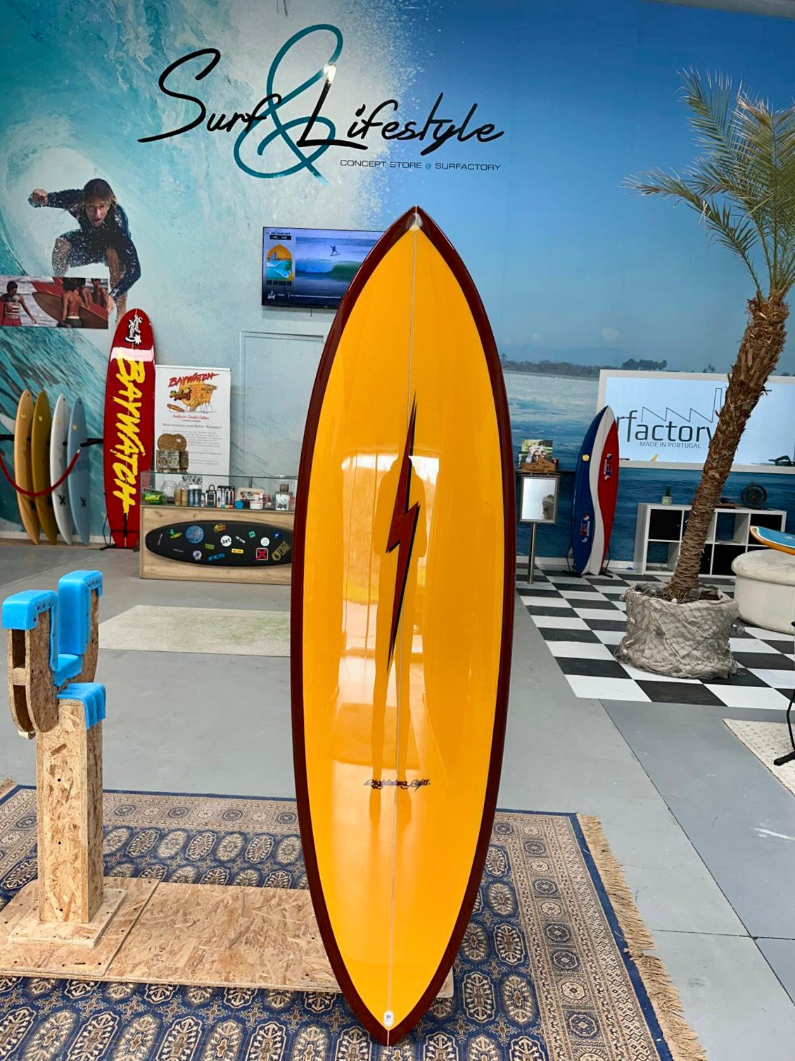 Prancha Surf Lightning Bolt PIN MASTER by Spottt