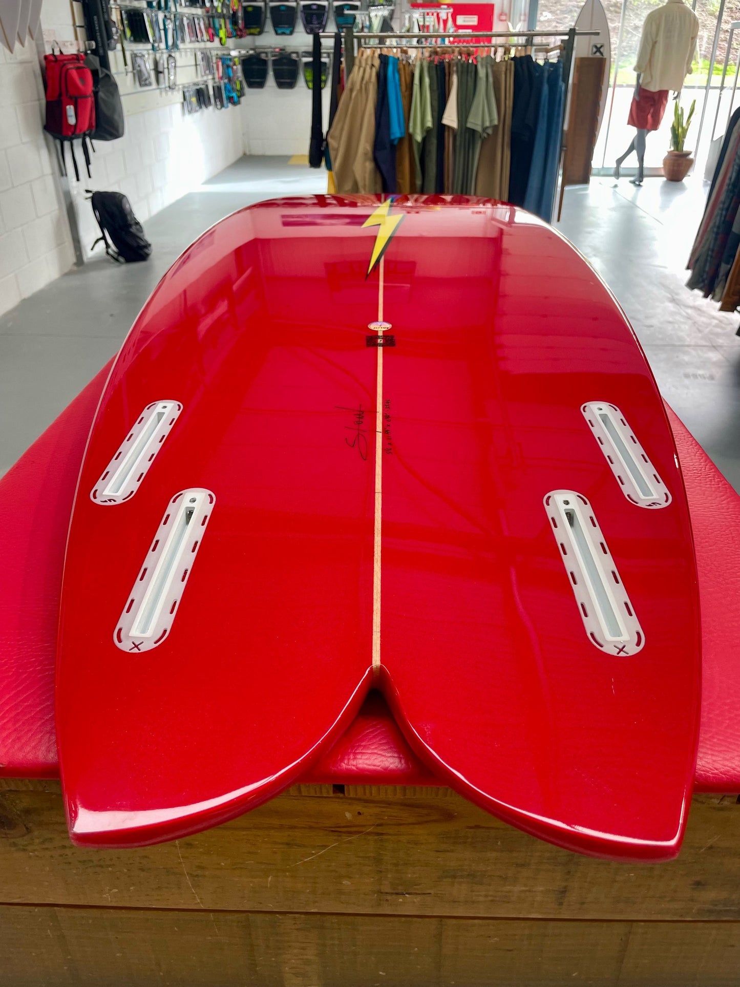 Prancha Surf Lightning Bolt QUAD FISH 5'6 by Spottt