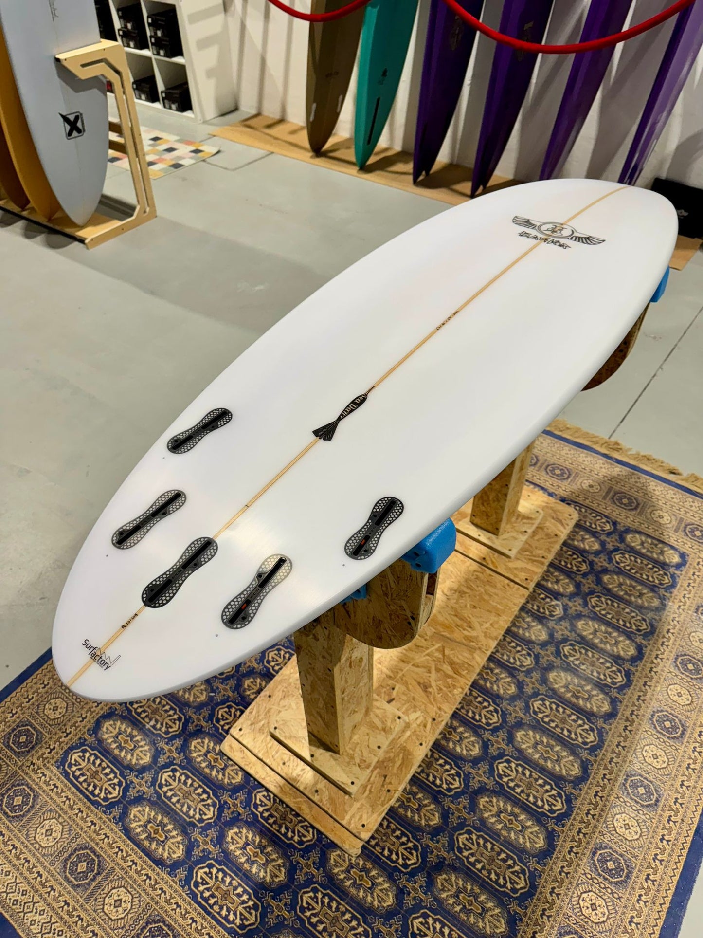 Prancha Surf Jim Banks - Sea Dart 6´0