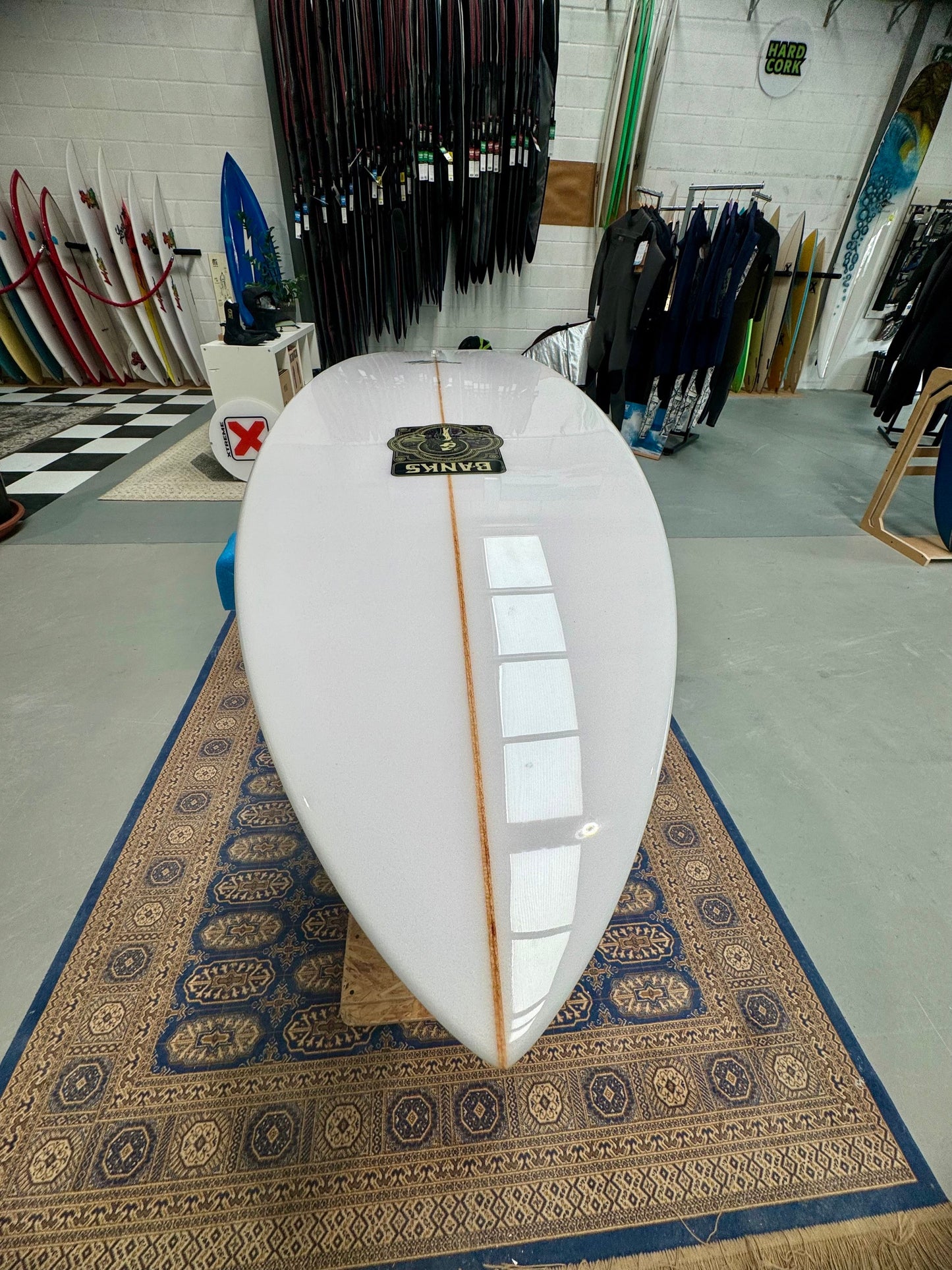 Prancha Surf Jim Banks Winged Pin 5´10